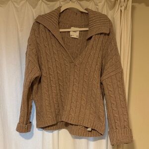 Abercrombie & Fitch V-Neck Cable Knit Sweater - Tan